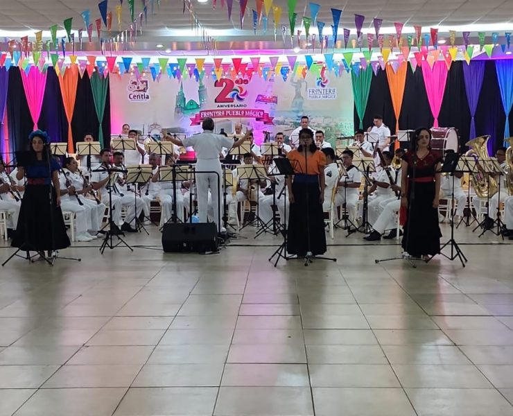 Concierto gratuito Marina en Frontera Tabasco; Banda Sinfónica y Mariachi