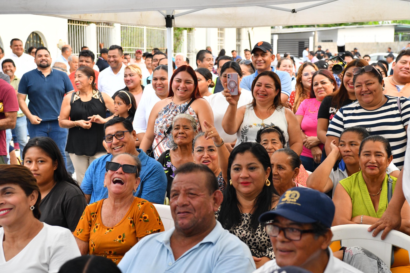 Calles dignas y ampliación de escuelas fortalecen la esperanza 