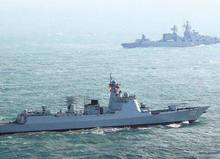 China y Rusia en el mar de Japón, las tensiones globales escalan