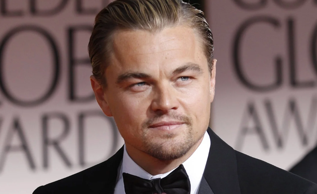 Leonardo DiCaprio es detenido en Ibiza por que un policía no lo reconocio