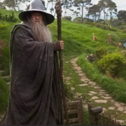 Ian McKellen confirmó su regreso para "La caza de Gollum"