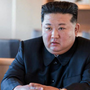 Kim Jong-Un elogia a su ejército por los "Heroicos" combates en suelo ruso
