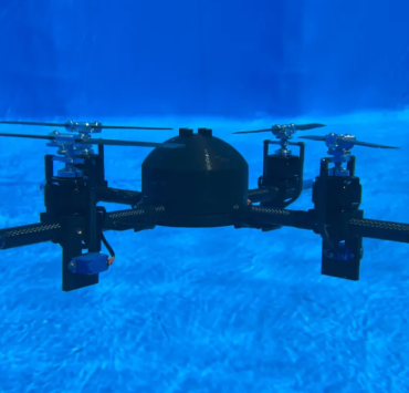 Estudiantes crean dron híbrido con capacidades impresionantes