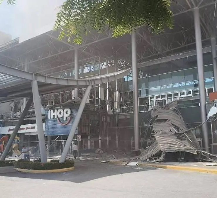 Explosión en Plaza Altabrisa de Villahermosa
