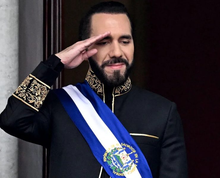 Nayib Bukele defiende reformas