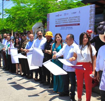 Dan banderazo contra dengue en acciones conjuntas entre Tabasco y Chiapas