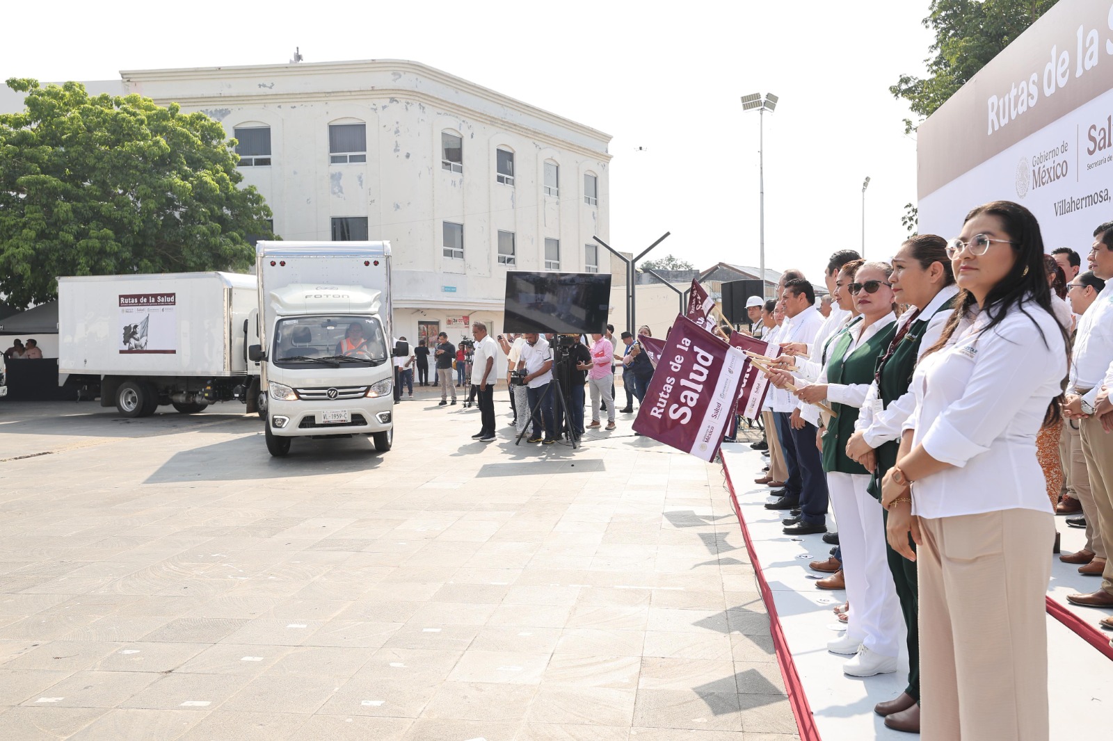 Gobierno de México pone en marcha nueva red de distribución de medicinas del IMSS-Bienestar
