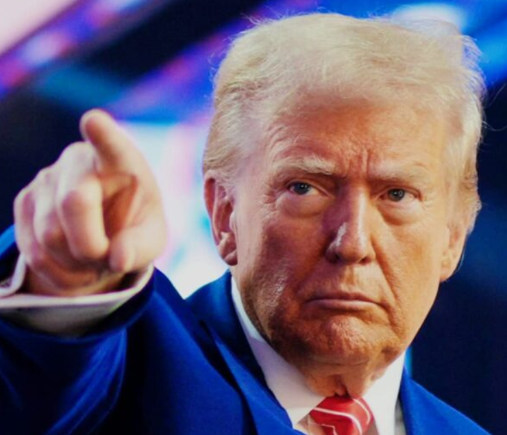 Trump desafía a farmacias con aranceles nunca antes vistos