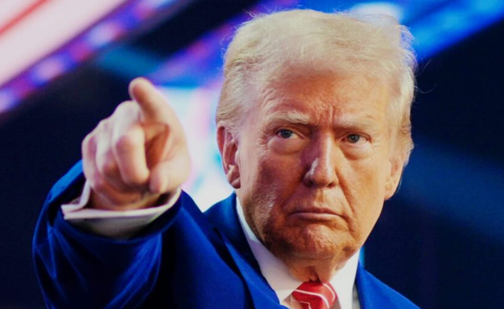 Trump desafía a farmacias con aranceles nunca antes vistos