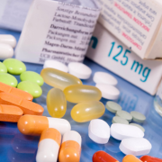 La FDA habla de medicamentos genéricos y dicen sí son seguros o no