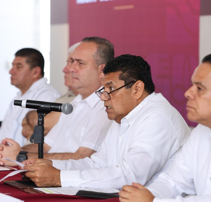Javier May reafirma su compromiso con la paz y seguridad