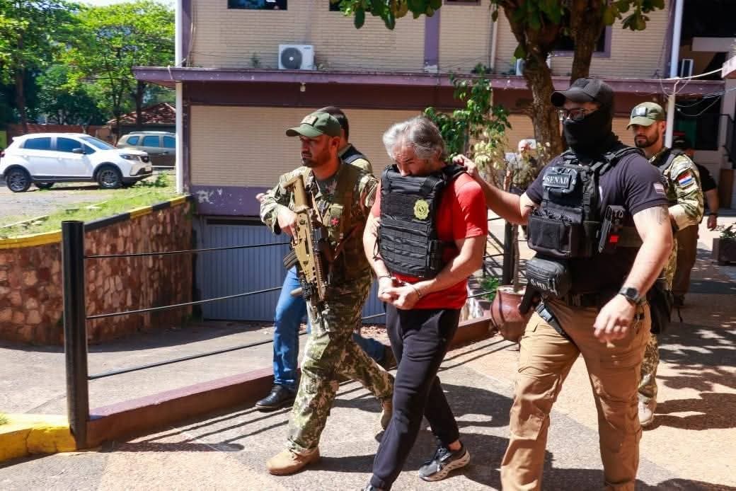 Quién es Hernán Bermúdez Requena y por qué fue detenido