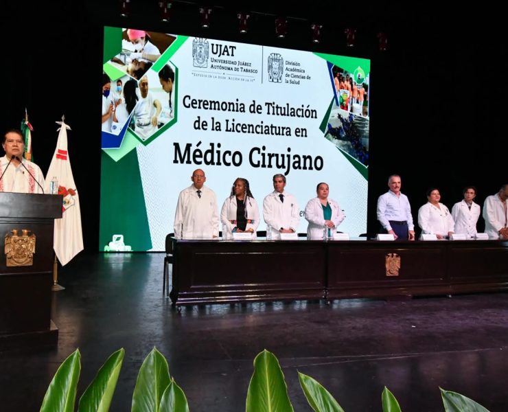 Un orgullo que la calidad de médicos cirujanos de la UJAT