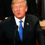 Trump quiere encarcelar a los Demócratas Pritzker y Johnson, son un gobernador y un alcalde