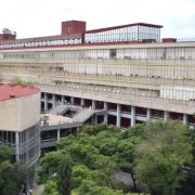 Frustran intento de toma violenta en Facultad UNAM: caos y tensión en CDMX