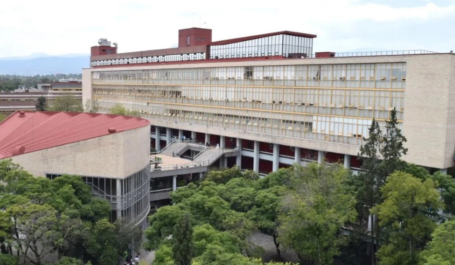 Frustran intento de toma violenta en Facultad UNAM: caos y tensión en CDMX