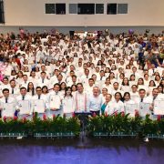 DACS de la UJAT celebra ceremonia de titulación de 207