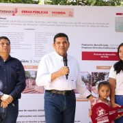 Entrega Javier May 100 viviendas en Jalpa de Méndez