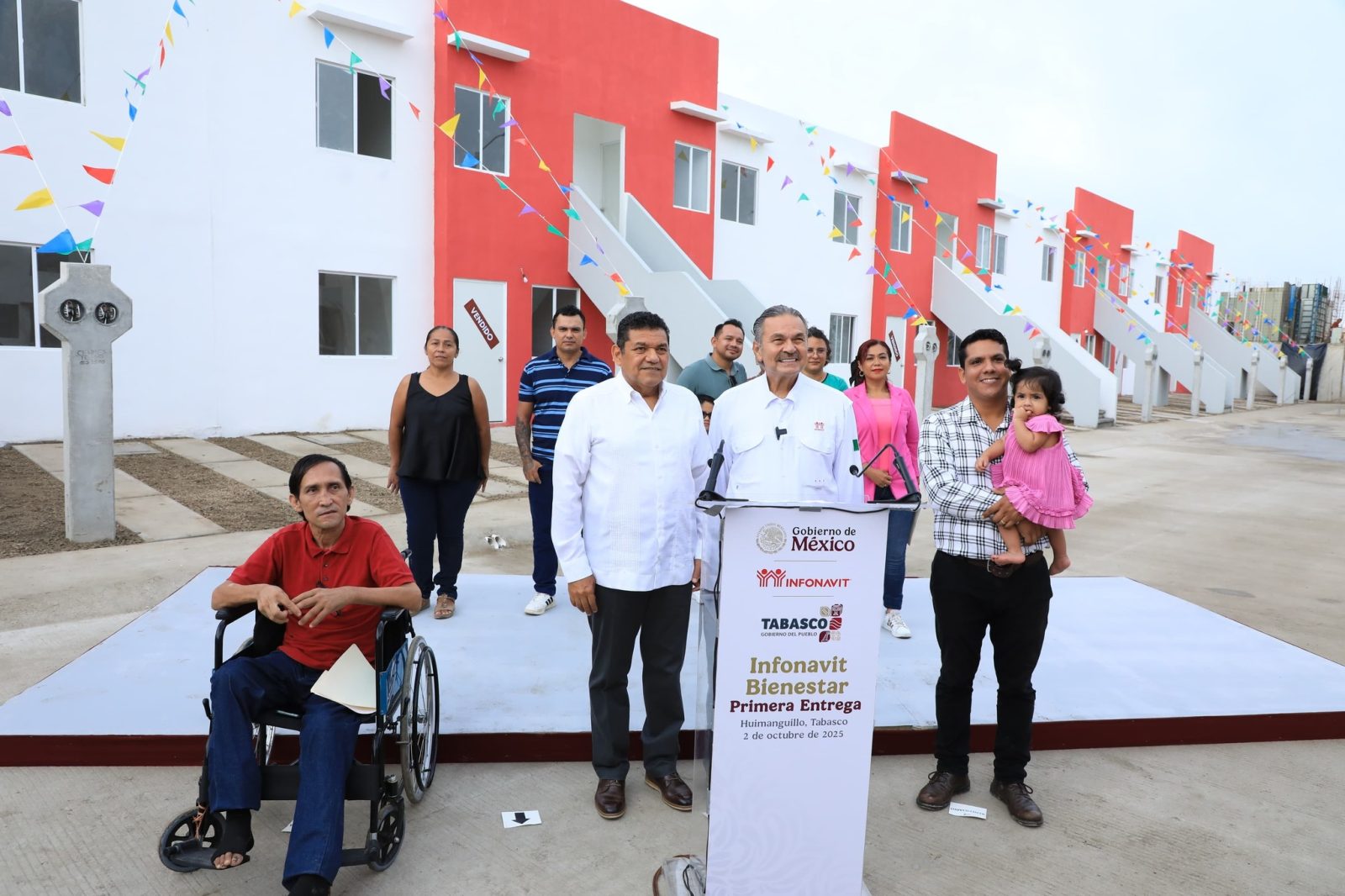 INFONAVIT construirá 50 mil viviendas en Tabasco