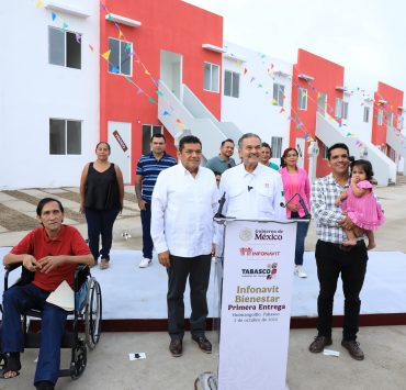 INFONAVIT construirá 50 mil viviendas en Tabasco