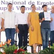 Realizan Feria Nacional de Empleo para Grupos Vulnerables 2025 en Comalcalco