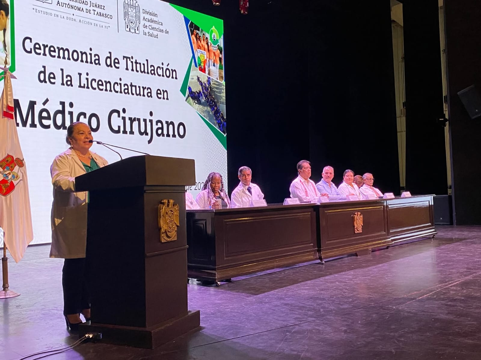 Reconocimiento al alto desempeño académico