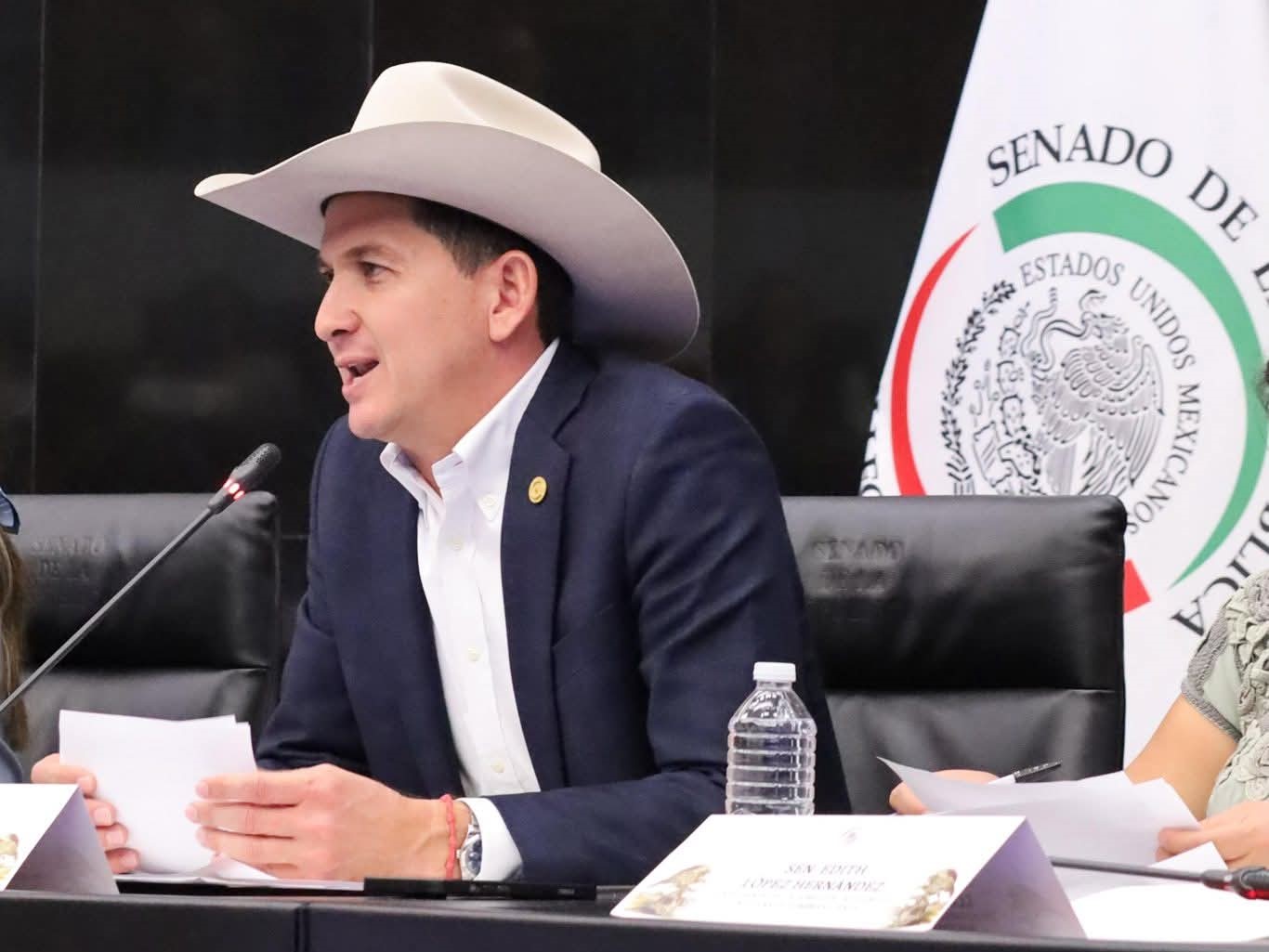 El senador José Sabino Herrera Dagdug