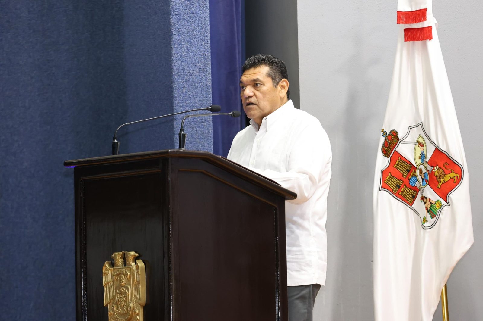 Encabeza el gobernador Javier May Rodríguez festejos del 67 aniversario de la UJAT