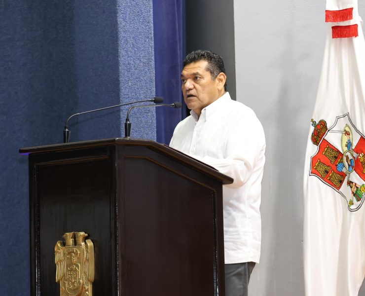 Encabeza el gobernador Javier May Rodríguez festejos del 67 aniversario de la UJAT