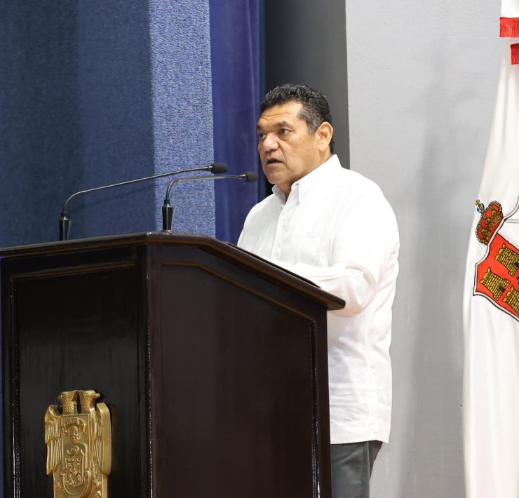 Encabeza el gobernador Javier May Rodríguez festejos del 67 aniversario de la UJAT