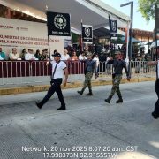 Personal naval participa en Desfile Cívico