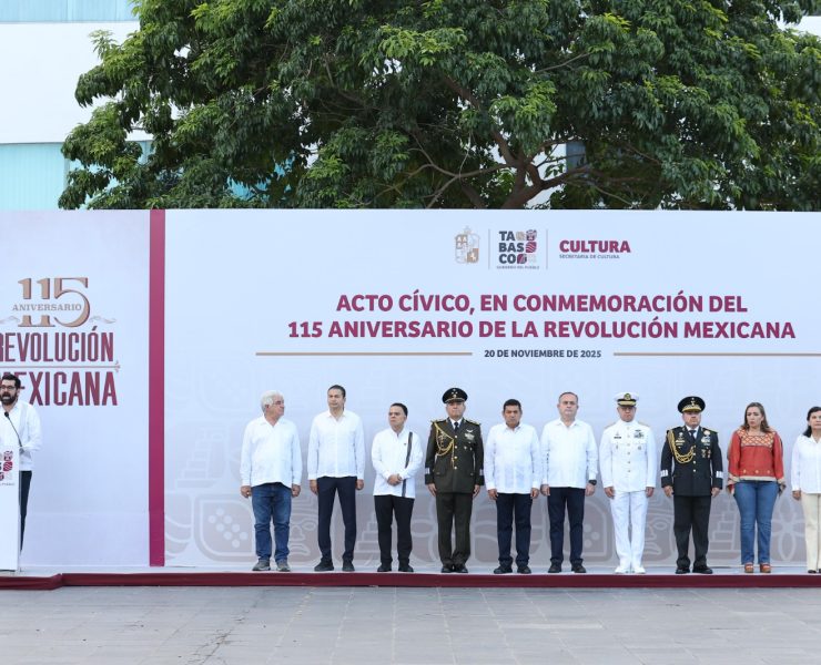 Rinden homenaje por el 115 aniversario de la Revolución Mexicana