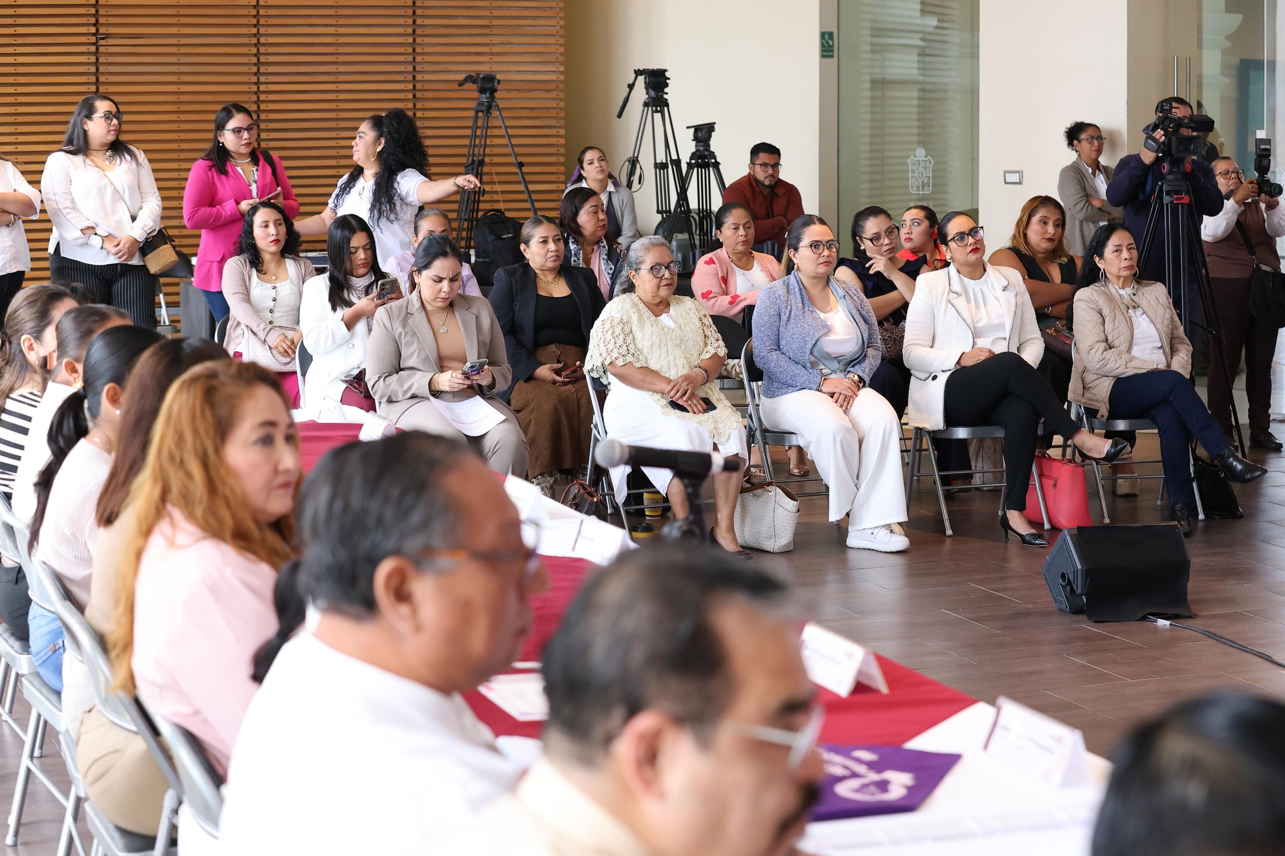 Sesión del Sistema Estatal para Erradicar la Violencia