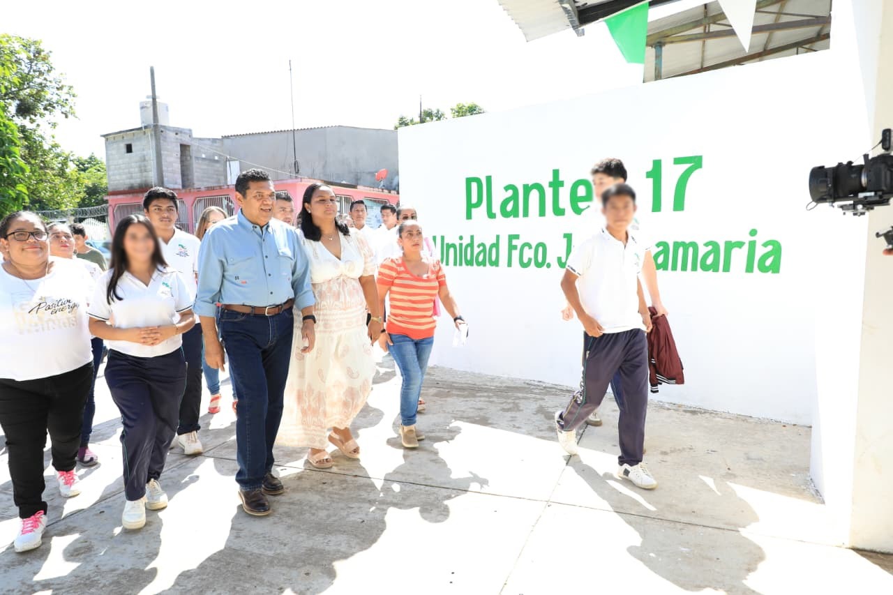 Visita a centros educativos