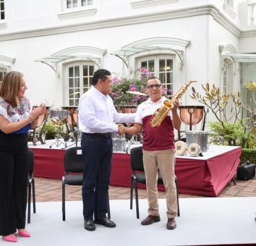 Centro Cultural Quinta Grijalva con instrumentos nuevos y de calidad entregados por el Gobernador de Tabasco