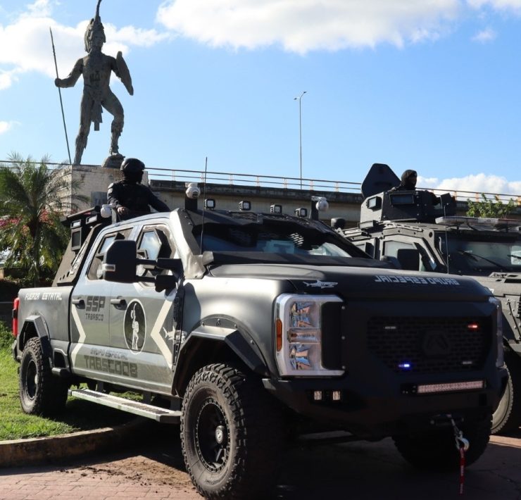 Dona Ayuntamiento de Centro de vehículos tácticos