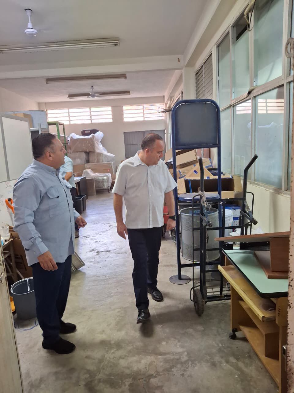 Equipamiento para salas de escucha infantil