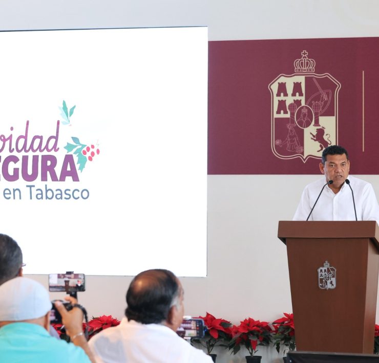 El gobernador Javier May anuncia nuevo aumento salarial a policías estatales