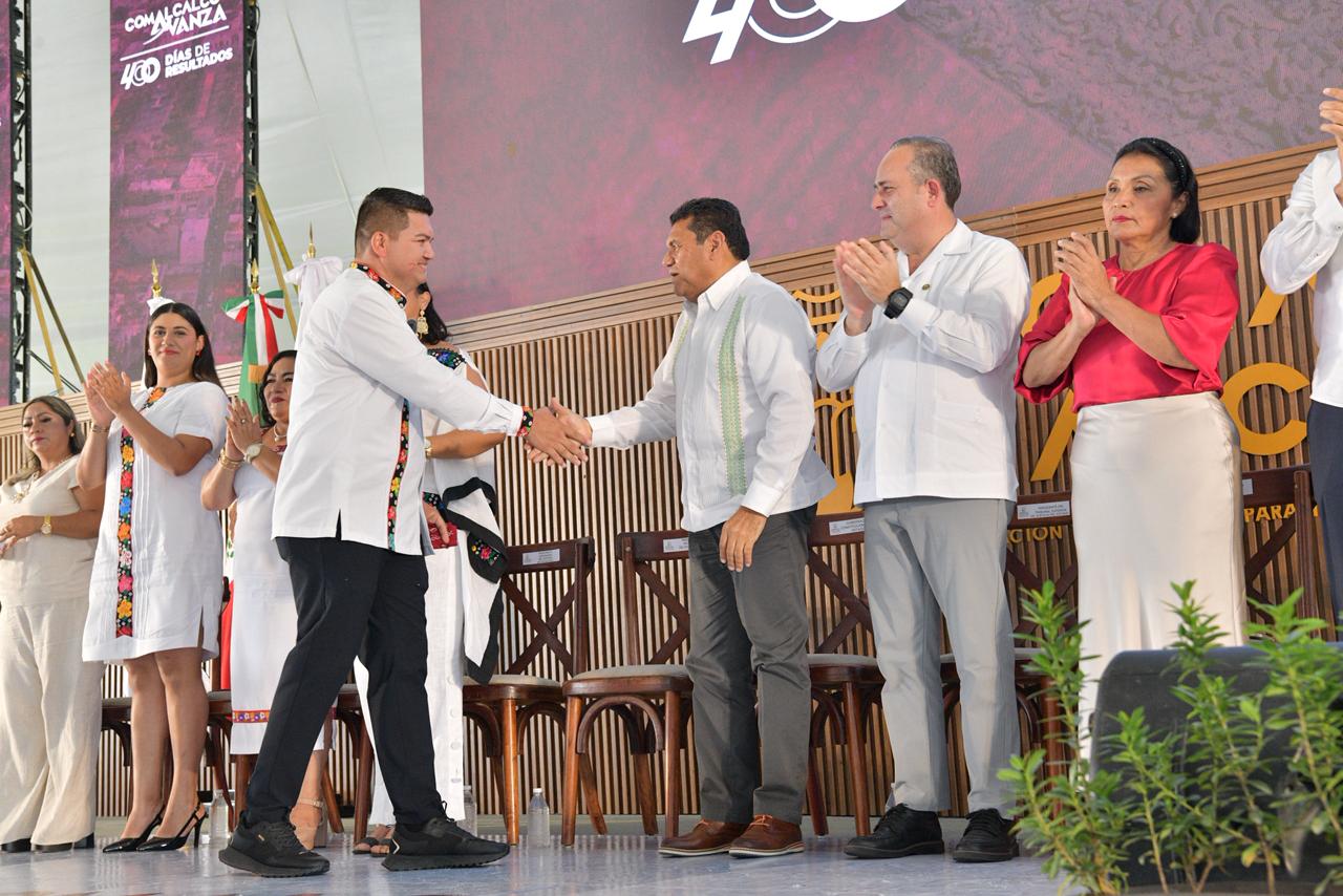 Gobierno del Pueblo y el Ayuntamiento