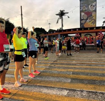 Gran Carrera Atlética por la Pierna Navideña en Cárdenas