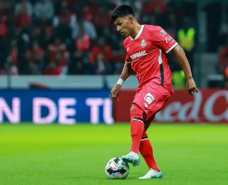 Primer futbolista tabasqueño bicampeón hace historia