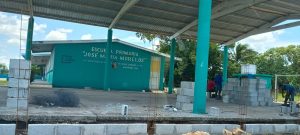 Autoridades estatales avanzan en la regularización de planteles educativos en Tabasco, un proceso social que brindará certeza jurídica y mejores condiciones para la comunidad escolar.