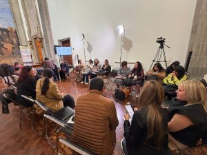 Autoridades educativas y especialistas durante la presentación del programa Educación de la Primera Infancia 2025–2030 en la SEP, un paso clave para fortalecer la educación inicial y el bienestar de la niñez en México.