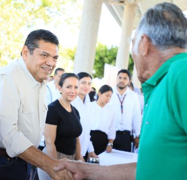 Anuncian 100 Créditos a la Palabra