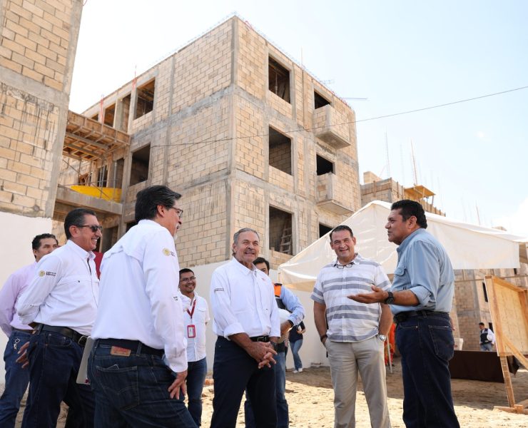 Avanza construcción de desarrollos habitacionales en Centro