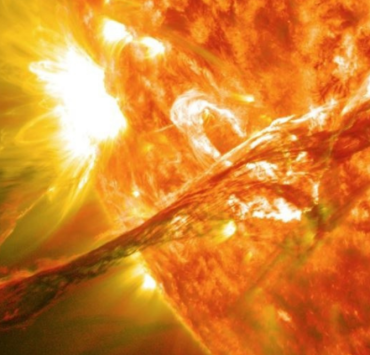 Tormenta solar impactará hoy la Tierra y EEUU emite una alerta