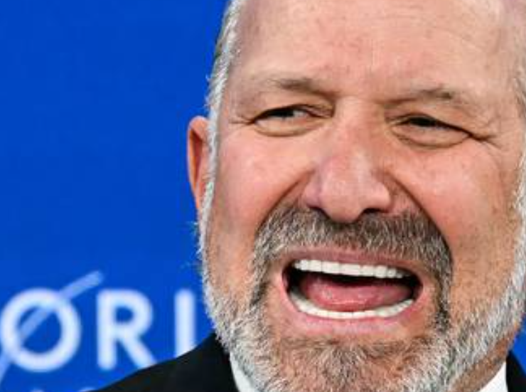 Abuchean al titular de Comercio de EEUU en Davos