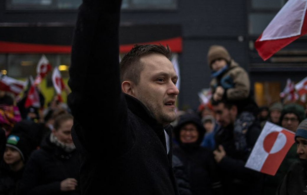 Primer ministro de Groenlandia pide a la población preparación civil