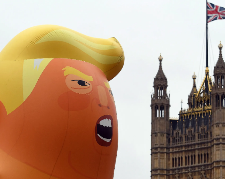 Londres critica a Trump por sus comentarios respecto a Afganistán