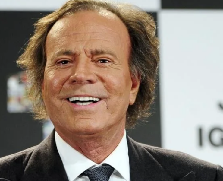 Fiscalía española archiva denuncia contra Julio Iglesias